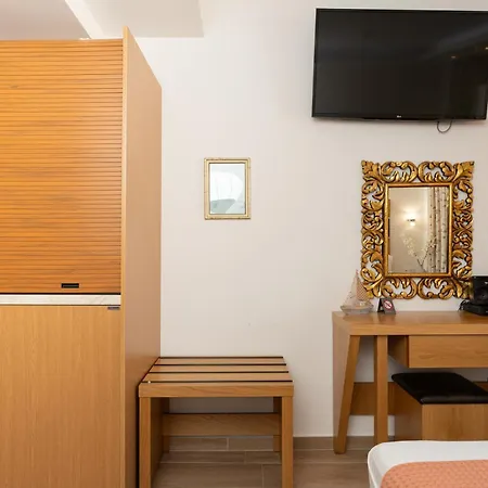 Megkas Theodoros Apartment Paralia Katerinis